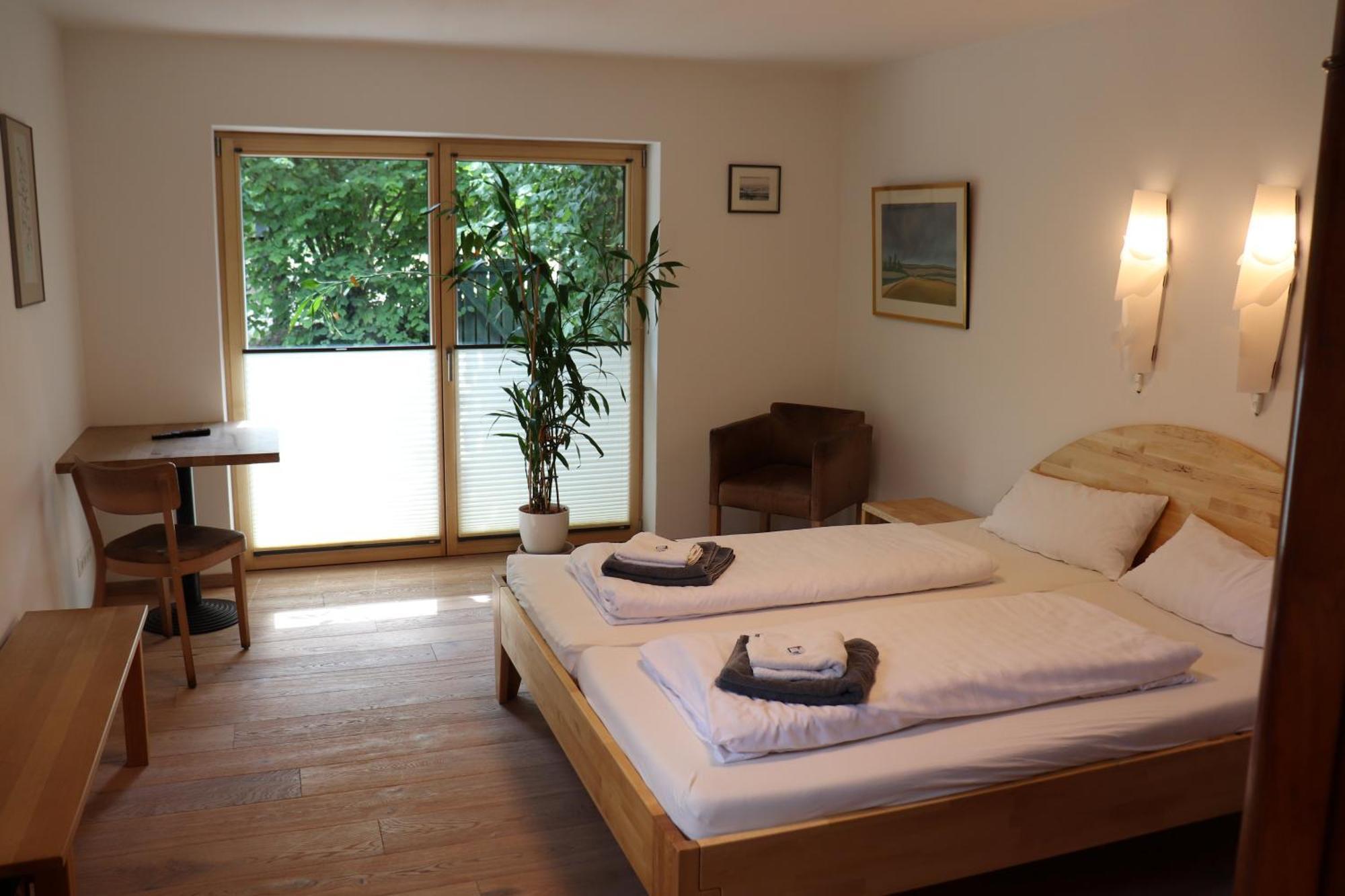 Hotel 11 Eulen Uelzen Buitenkant foto
